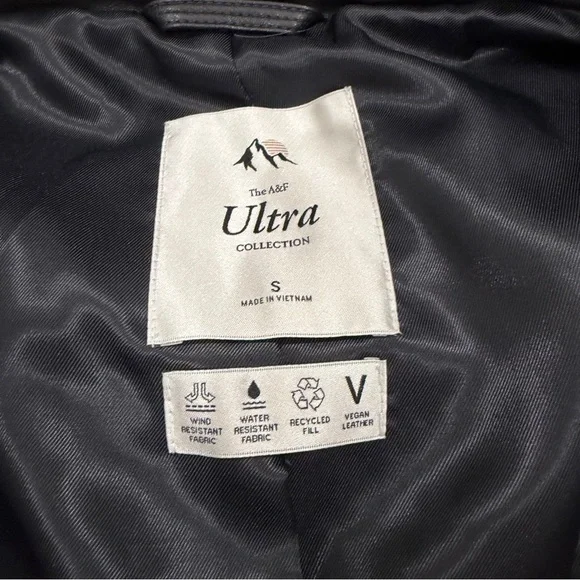 Abercrombie & Fitch A&F Ultra Collection Vegan Leather Black Puffer Jacket S - Picture 4 of 8
